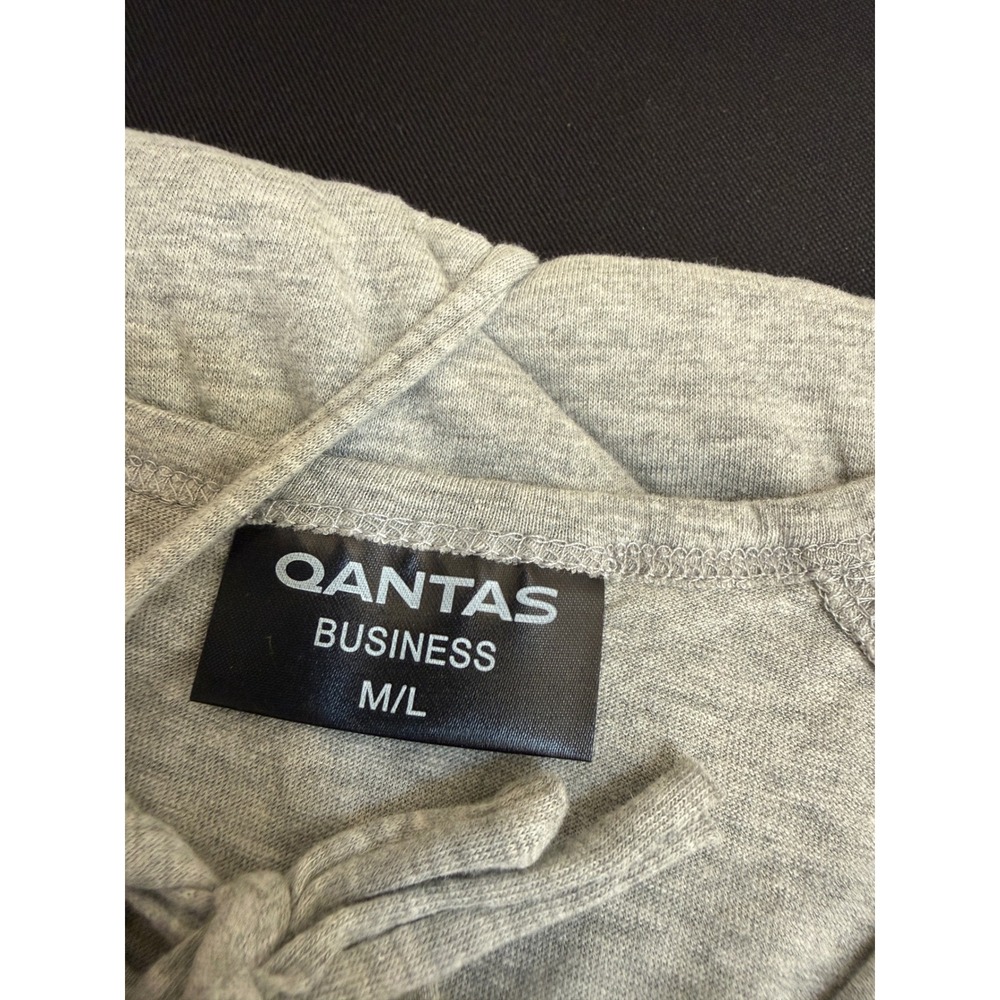 Qantas Business Class Pajamas Set Gray Blue Kangaroo Logo Sleepwear M/L New - Picture 3 of 3